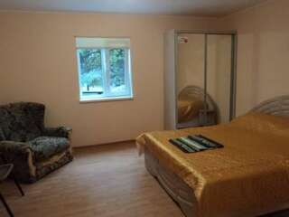 Гостевой дом Нептун у моря Алушта-3